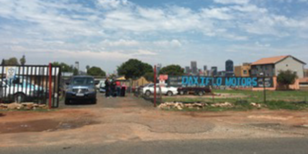 Motor shop on outskirts of Johannesburg credit David Francis